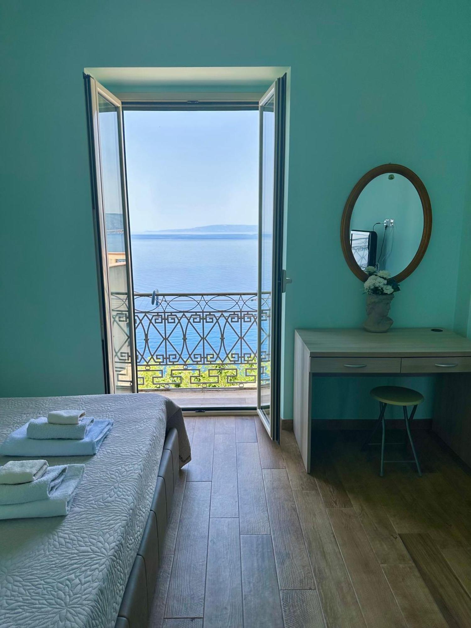 Villa Nel Blu Dipinto Di Blu Scilla Exterior foto